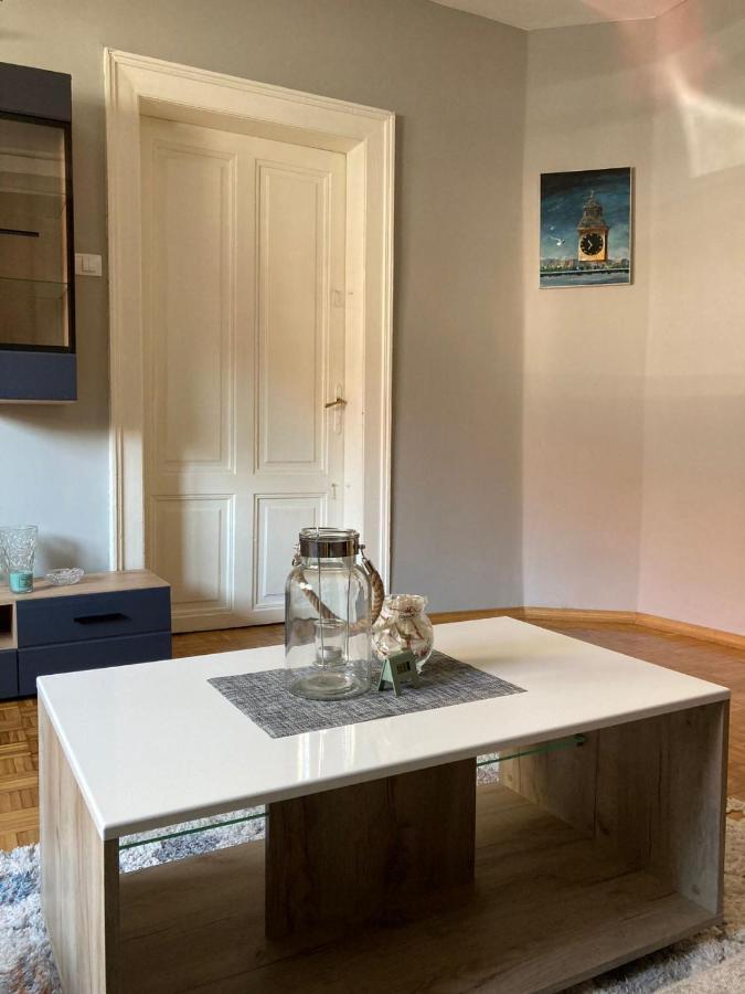 Apartment Dunja Center Welcome 노비사드 외부 사진